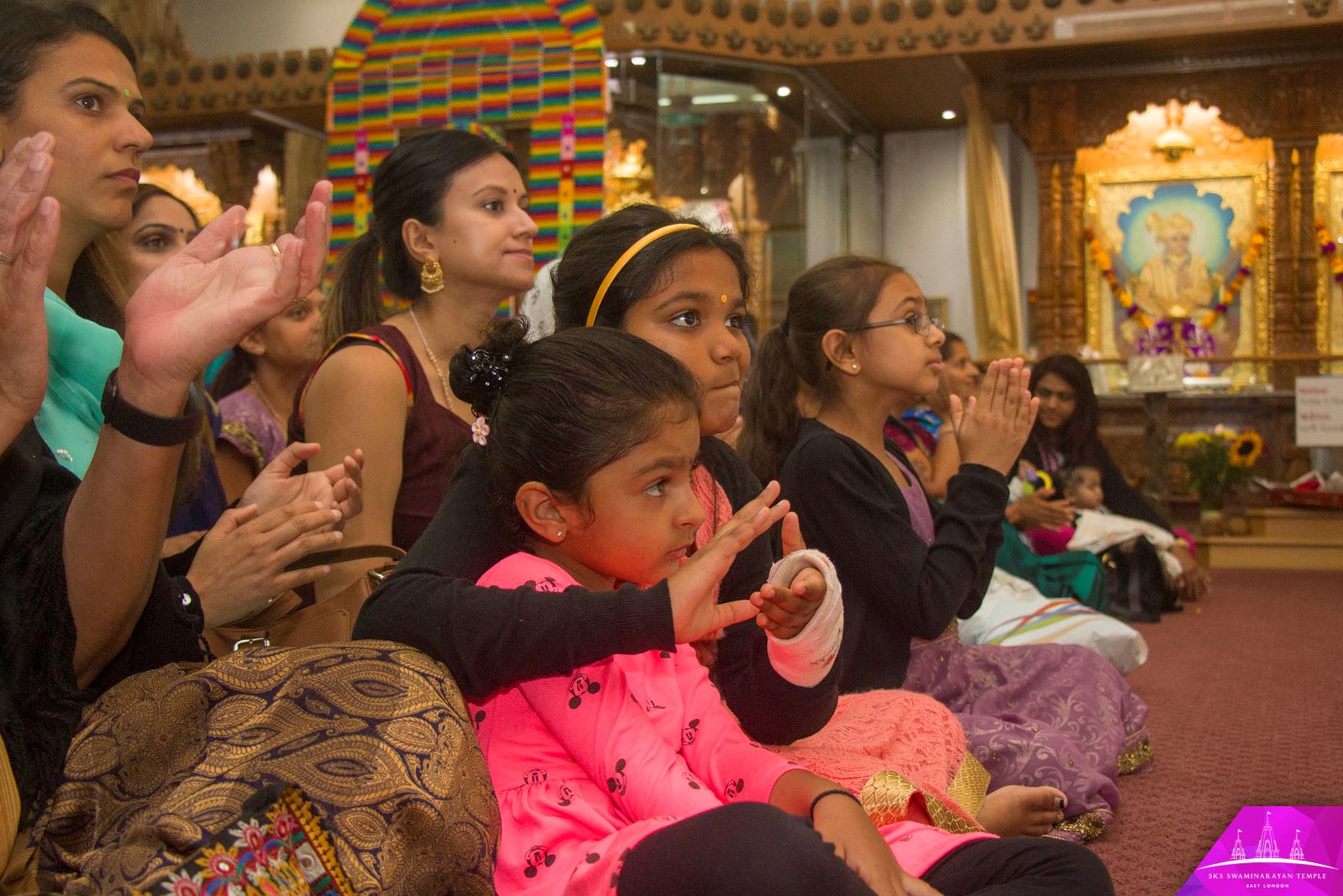 ©1987-2017 SKS Swaminarayan Temple East London